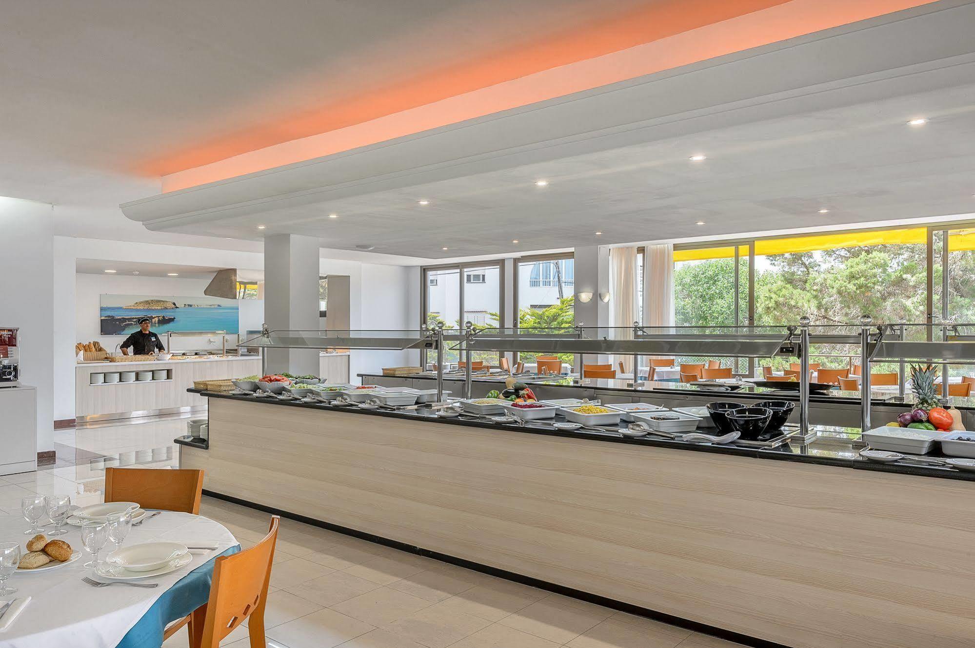 Apartamentos Vibra Riviera Sant Antoni de Portmany Extérieur photo